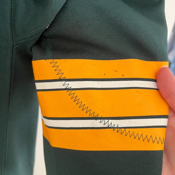 Signed Fuzzy Thurston Jersey - Picture 7 of 7